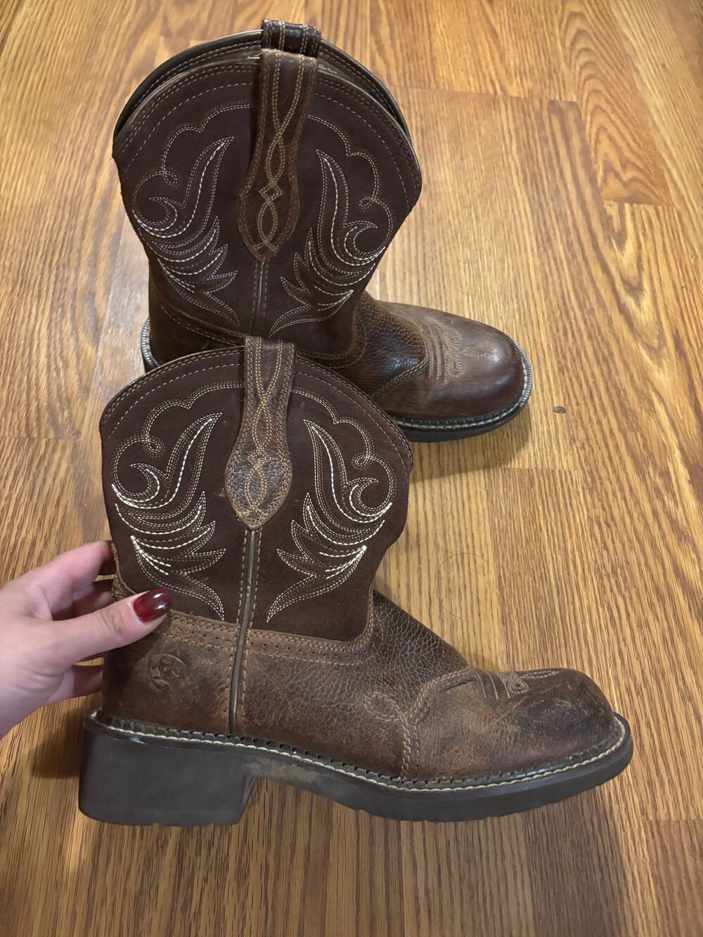 Ariat Brown Suede/ Leather Western Rounded- Toe Ankle Cowgirl/ Cowboy Boots